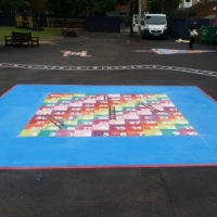 Football Pitch Line Marking Paint 8